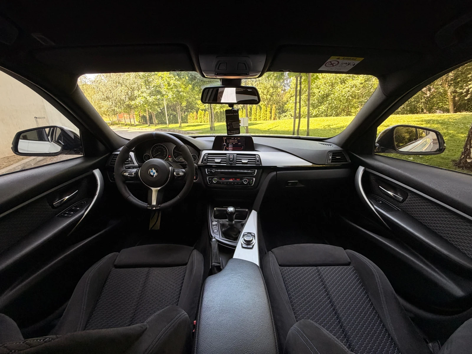 BMW 318 d / M-OPTIC, снимка 12 - Автомобили и джипове - 55311430