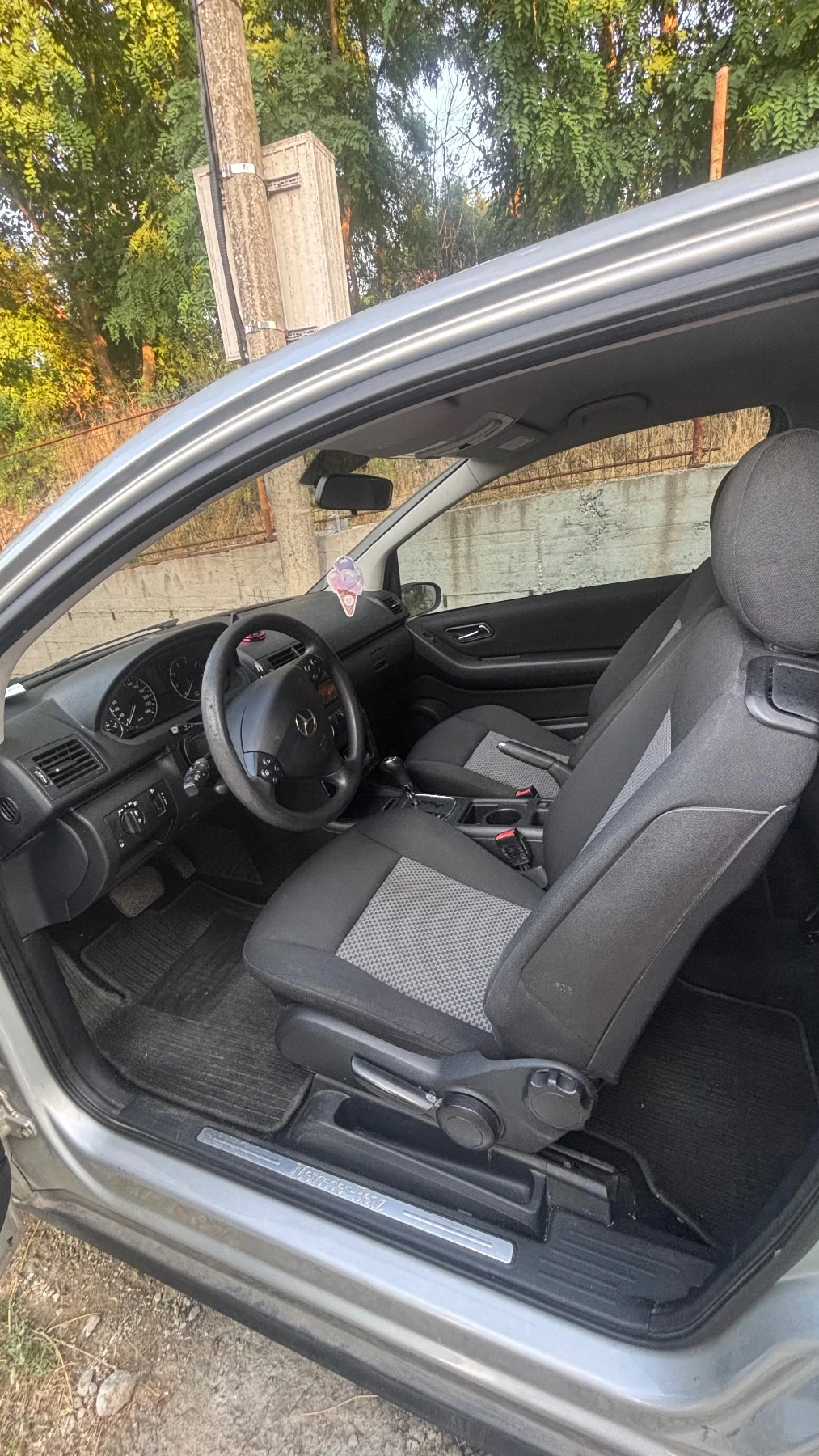 Mercedes-Benz A 200, снимка 5 - Автомобили и джипове - 55353426