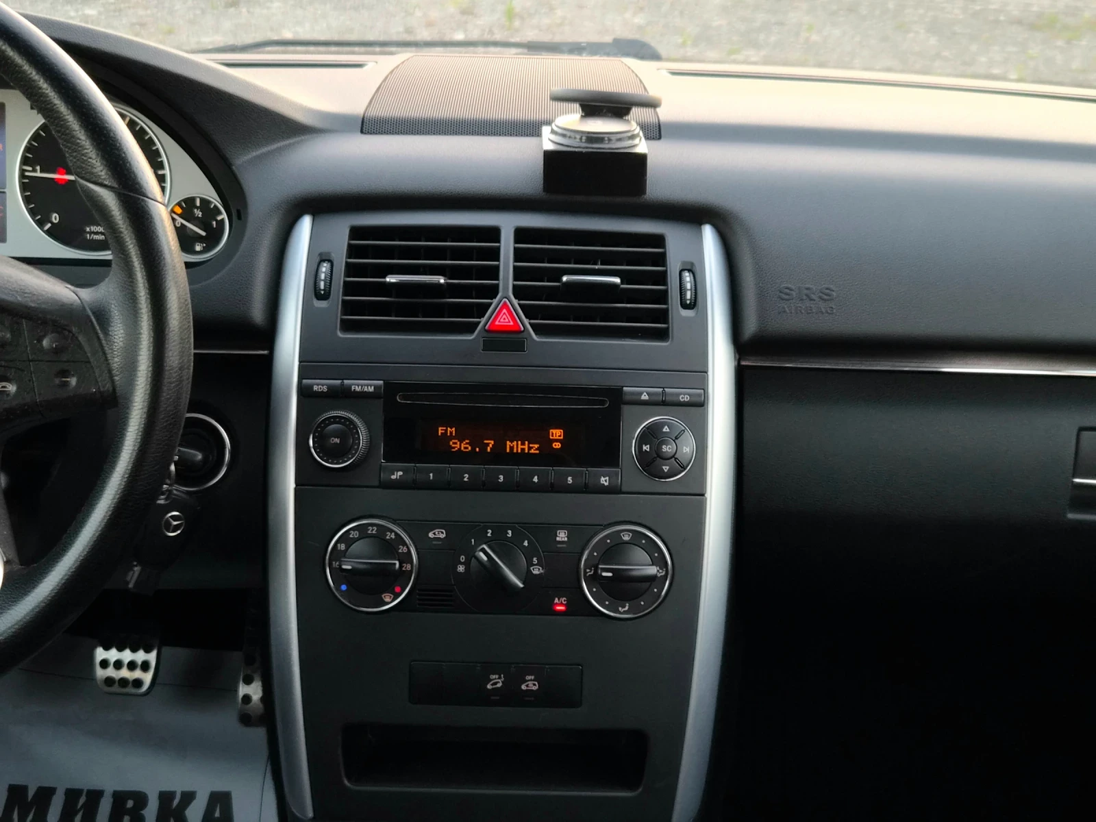Mercedes-Benz B 180 2.0CDI, 109k.УНИКАТ, снимка 11 - Автомобили и джипове - 55451264