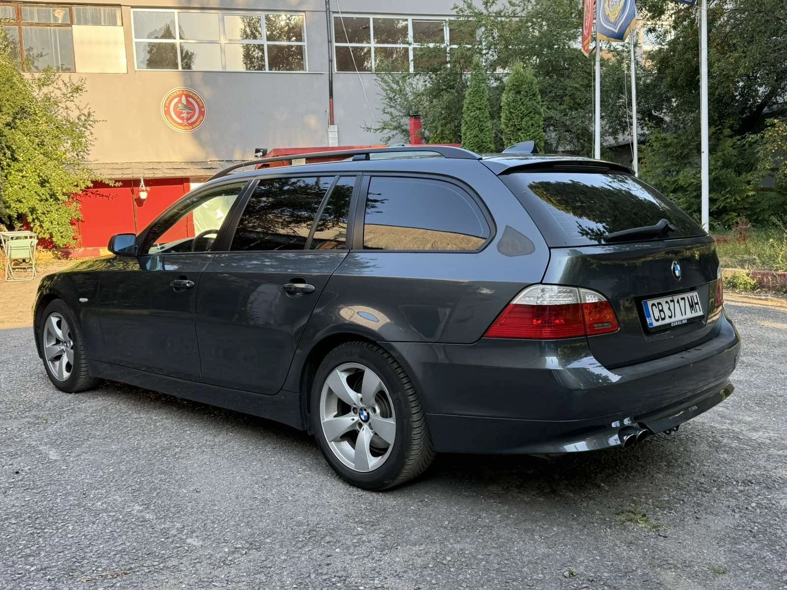 BMW 530, снимка 3 - Автомобили и джипове - 55602895