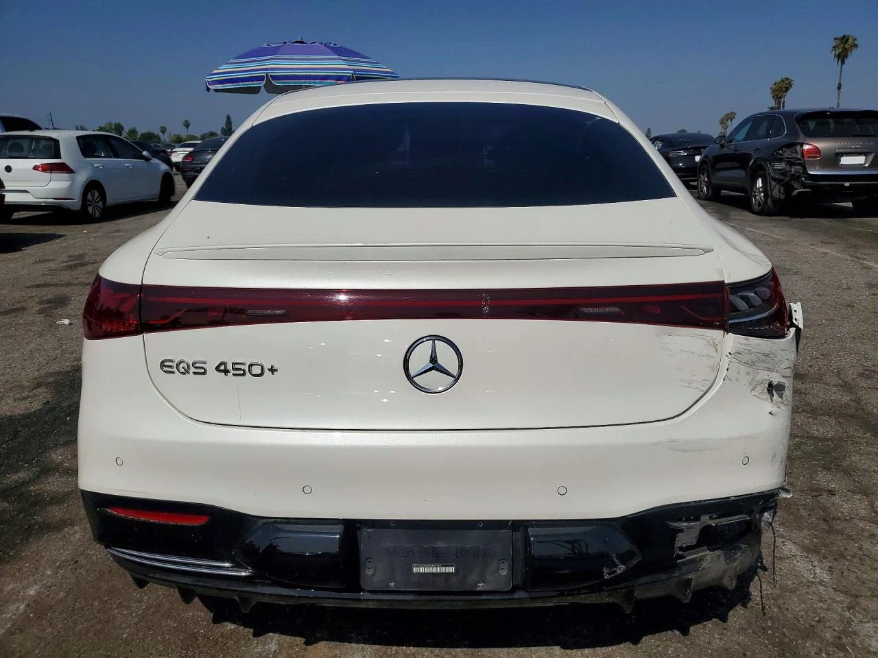Mercedes-Benz EQS 450+ * ПОДГРЕВ* ОБДУХВАНЕ* МАСАЖИ* 360* КАМЕРА* , снимка 6 - Автомобили и джипове - 55624399