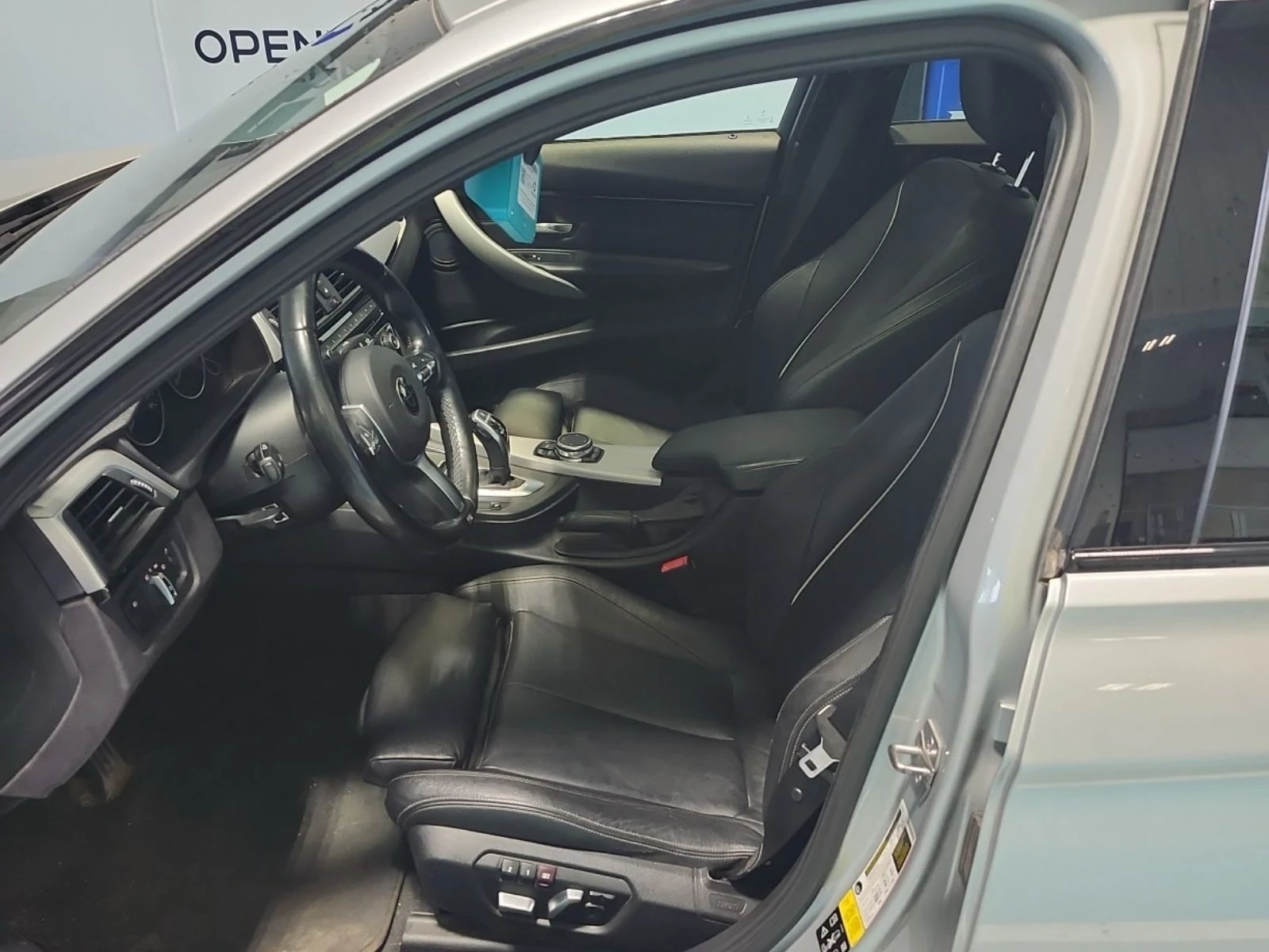 BMW 340 XDRIVE* M-pack* Back cam* H&K* Шибидах* Подгрев* , снимка 6 - Автомобили и джипове - 55802226