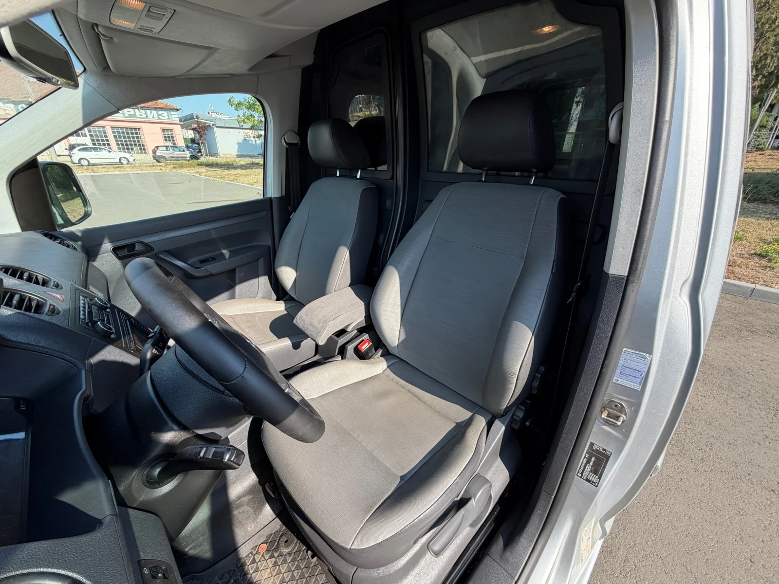 VW Caddy 2.0 TDI DSG 4 MOTION | Mobile.bg � ����������� 8