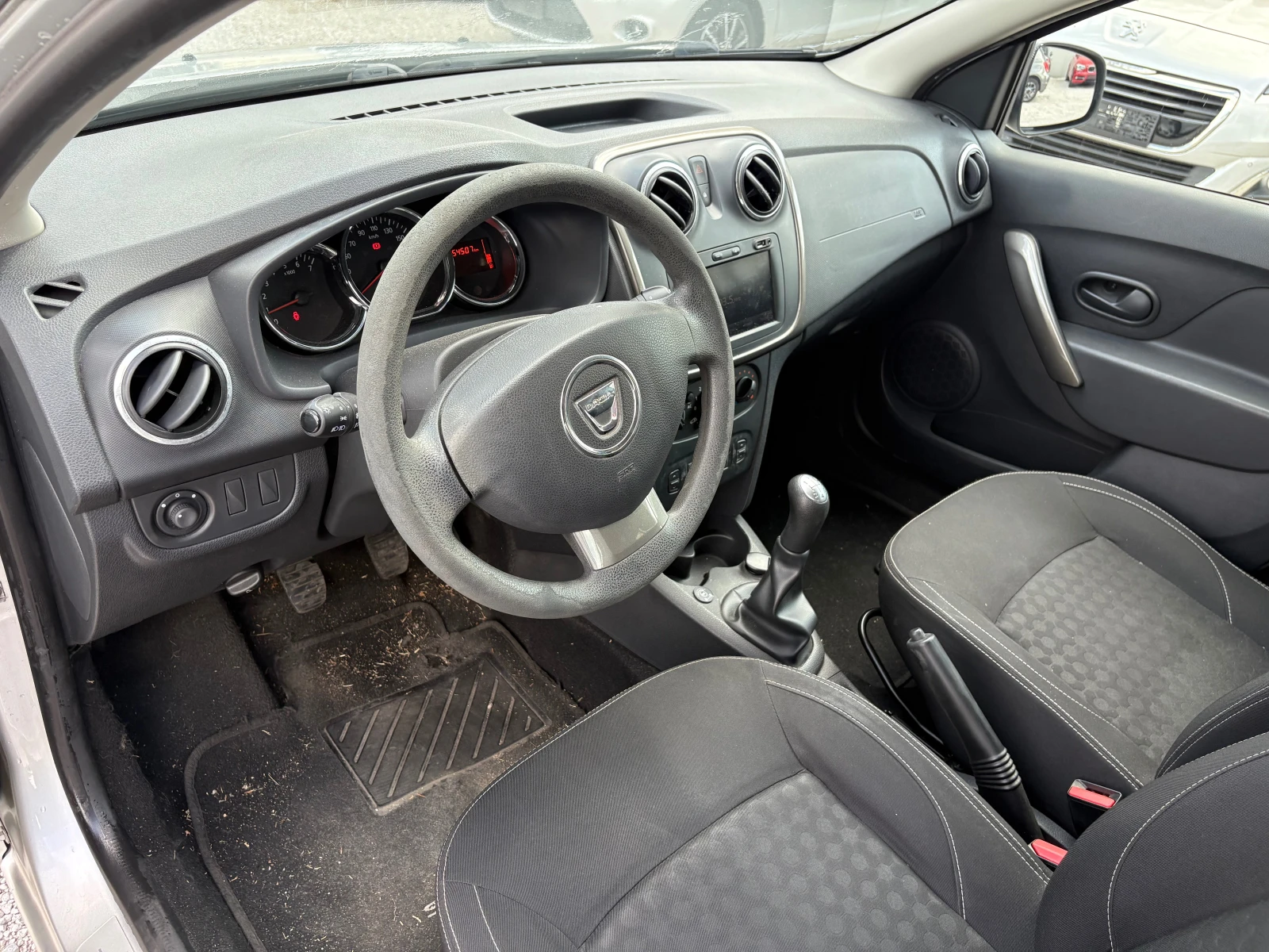 Dacia Sandero 1.2i ����� ��������� | Mobile.bg � ����������� 6
