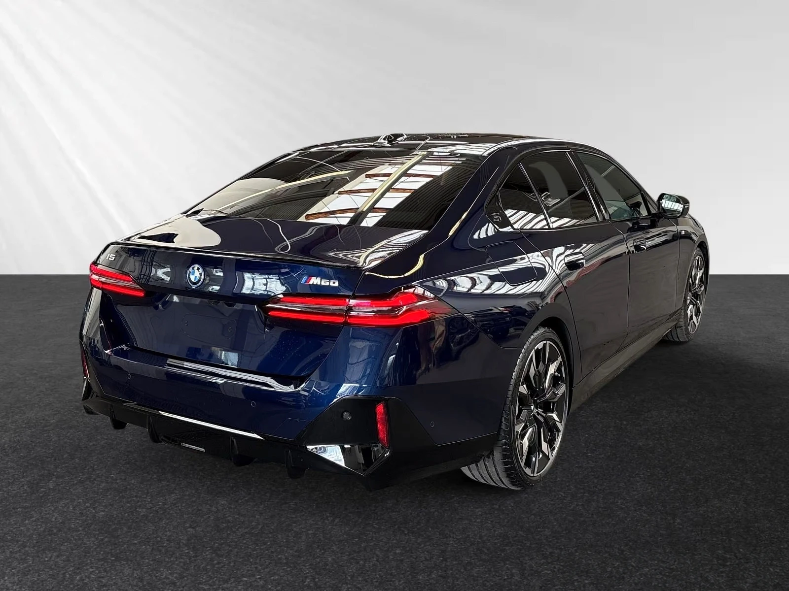 BMW i5 M60/xDrive/M-SPORT PRO/ICONIC GLOW/B&W/HUD/PANO/ | Mobile.bg � ����������� 4