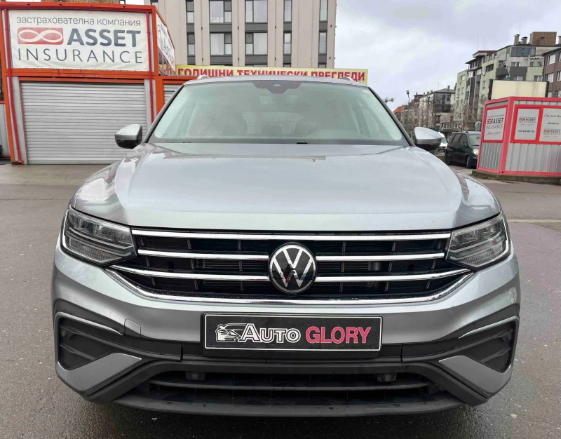 VW Tiguan 2.0 BENZ, снимка 2 - Автомобили и джипове - 53259769