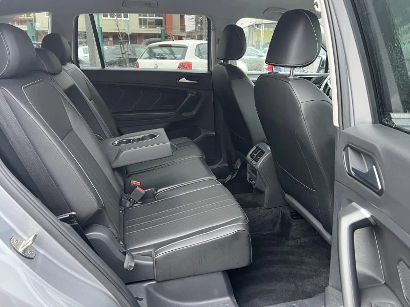 VW Tiguan 2.0 BENZ, снимка 14 - Автомобили и джипове - 53259769