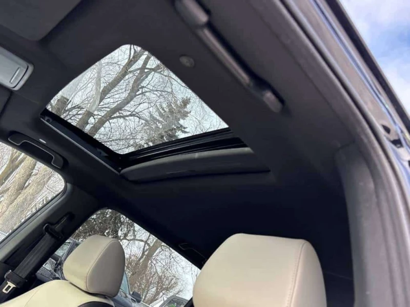 Honda Cr-v Touring  CARFAX, снимка 10 - Автомобили и джипове - 53514232