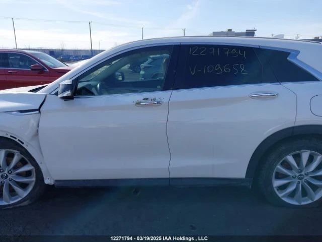 Infiniti QX50, снимка 6 - Автомобили и джипове - 53786722