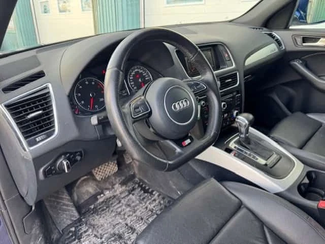 Audi Q5 * 2.0L Progressiv * ПОДГРЕВ * ОТ ПРЕДСТАВИТЕЛСТВО, снимка 4 - Автомобили и джипове - 53719176