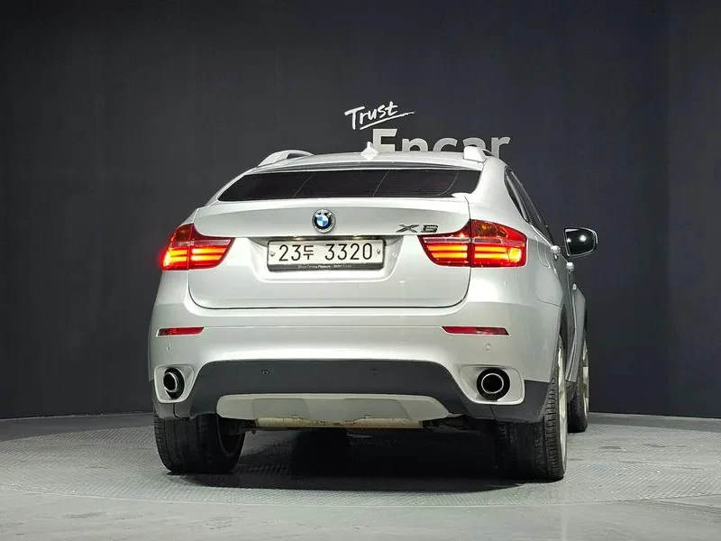 BMW X6 3.0D, снимка 4 - Автомобили и джипове - 55358183