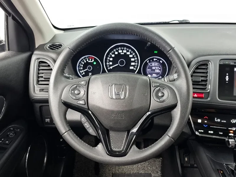 Honda Hr-v 1.8 Бензин, снимка 4 - Автомобили и джипове - 55572030