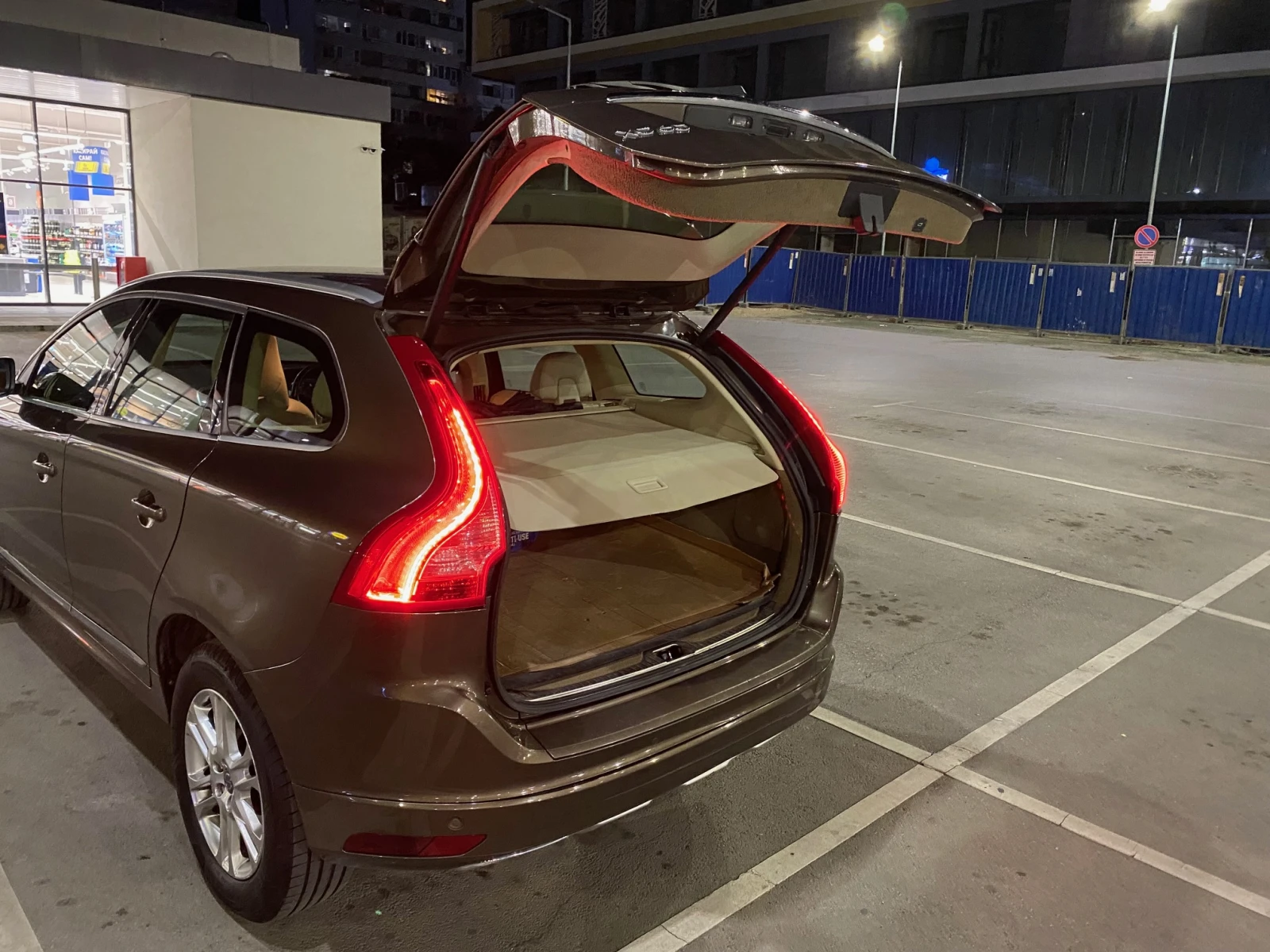 Volvo XC60 LUX - изображение 7