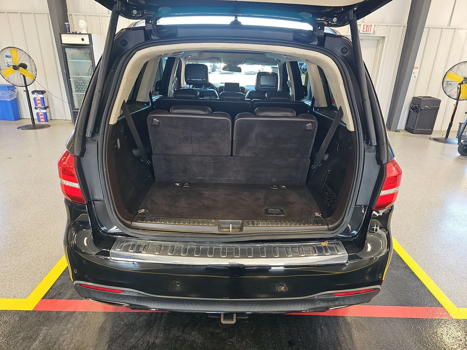 Mercedes-Benz GLS 500 4MATIC* designo* DISTRONIC* PANORAMA* Massage*  | Mobile.bg   13