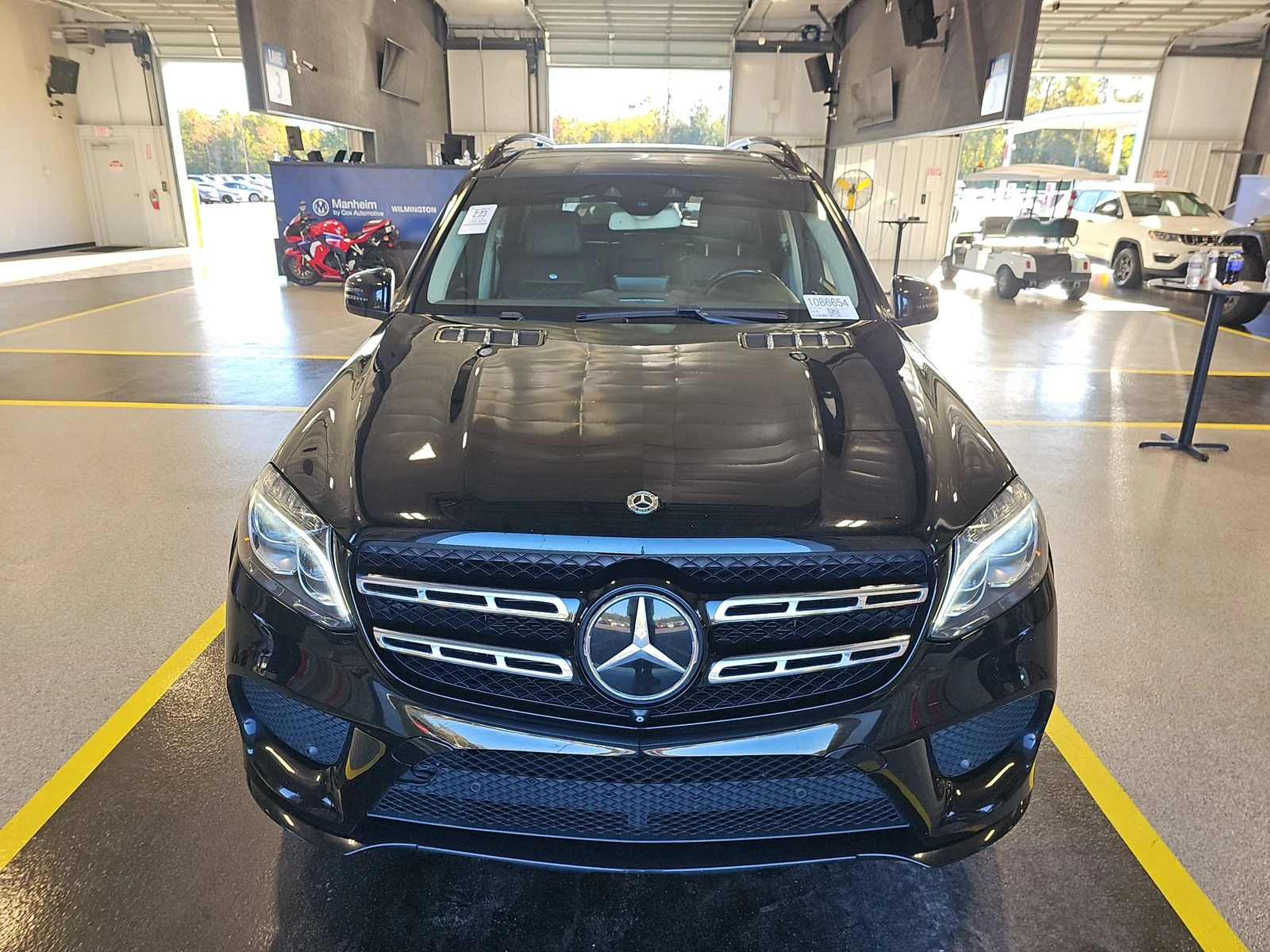 Mercedes-Benz GLS 500 4MATIC* designo* DISTRONIC* PANORAMA* Massage*  | Mobile.bg   1