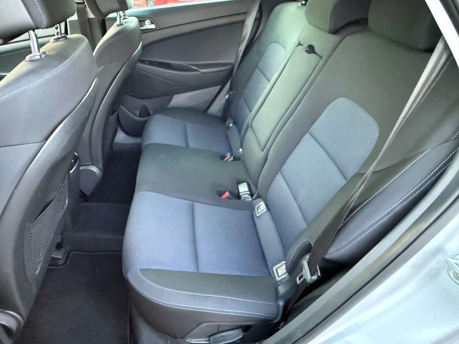 Hyundai Tucson // | Mobile.bg   13