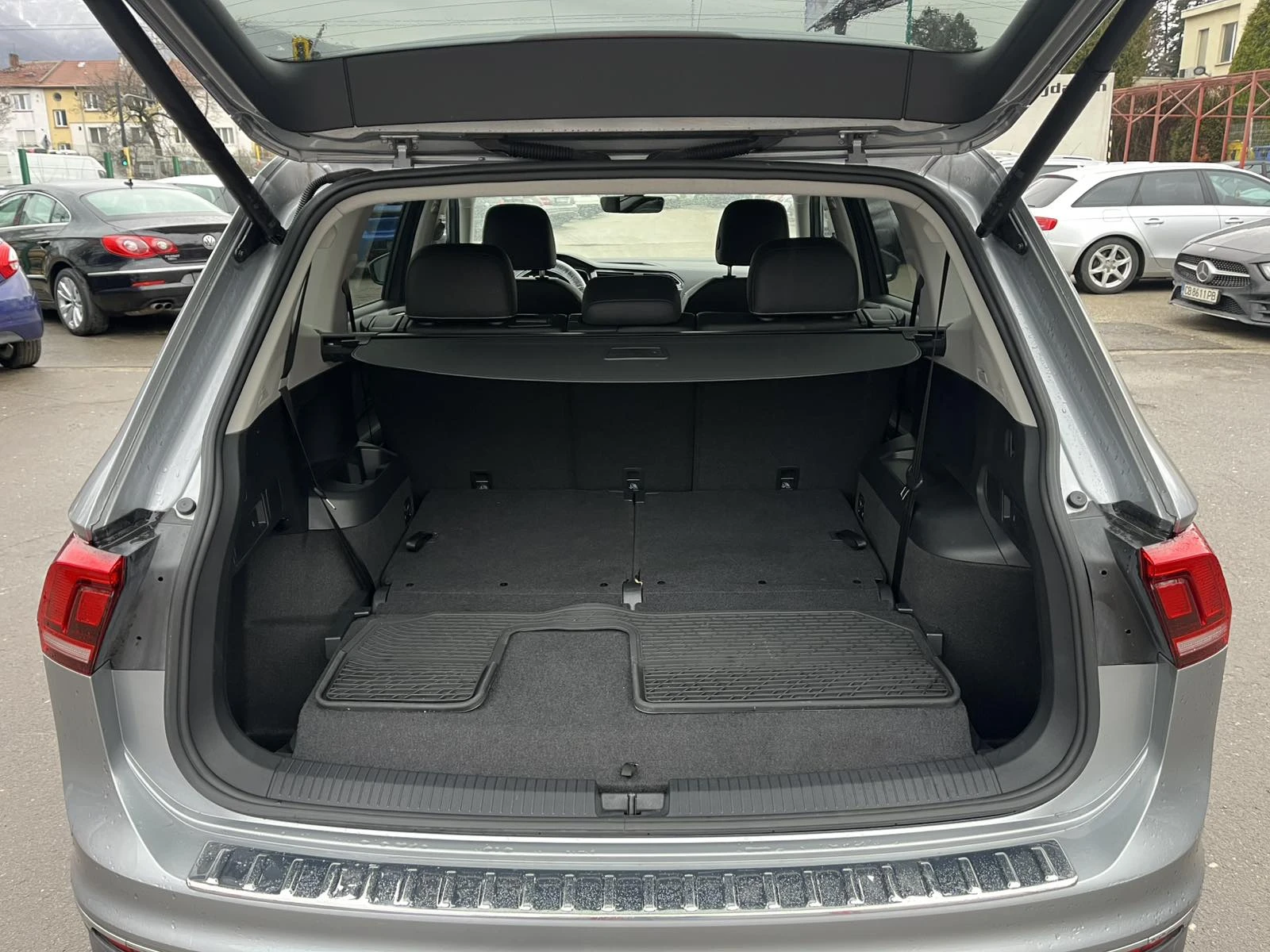 VW Tiguan 2.0 BENZ - изображение 9