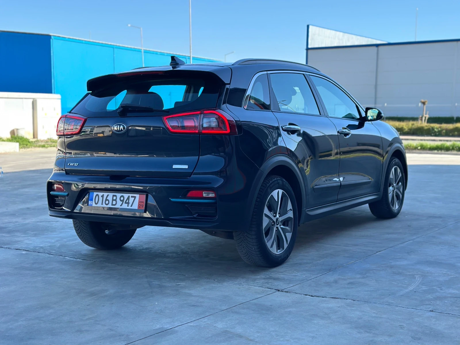 Kia Niro 64kw Active 100% SoH НАЛИЧНА , снимка 3 - Автомобили и джипове - 53957110