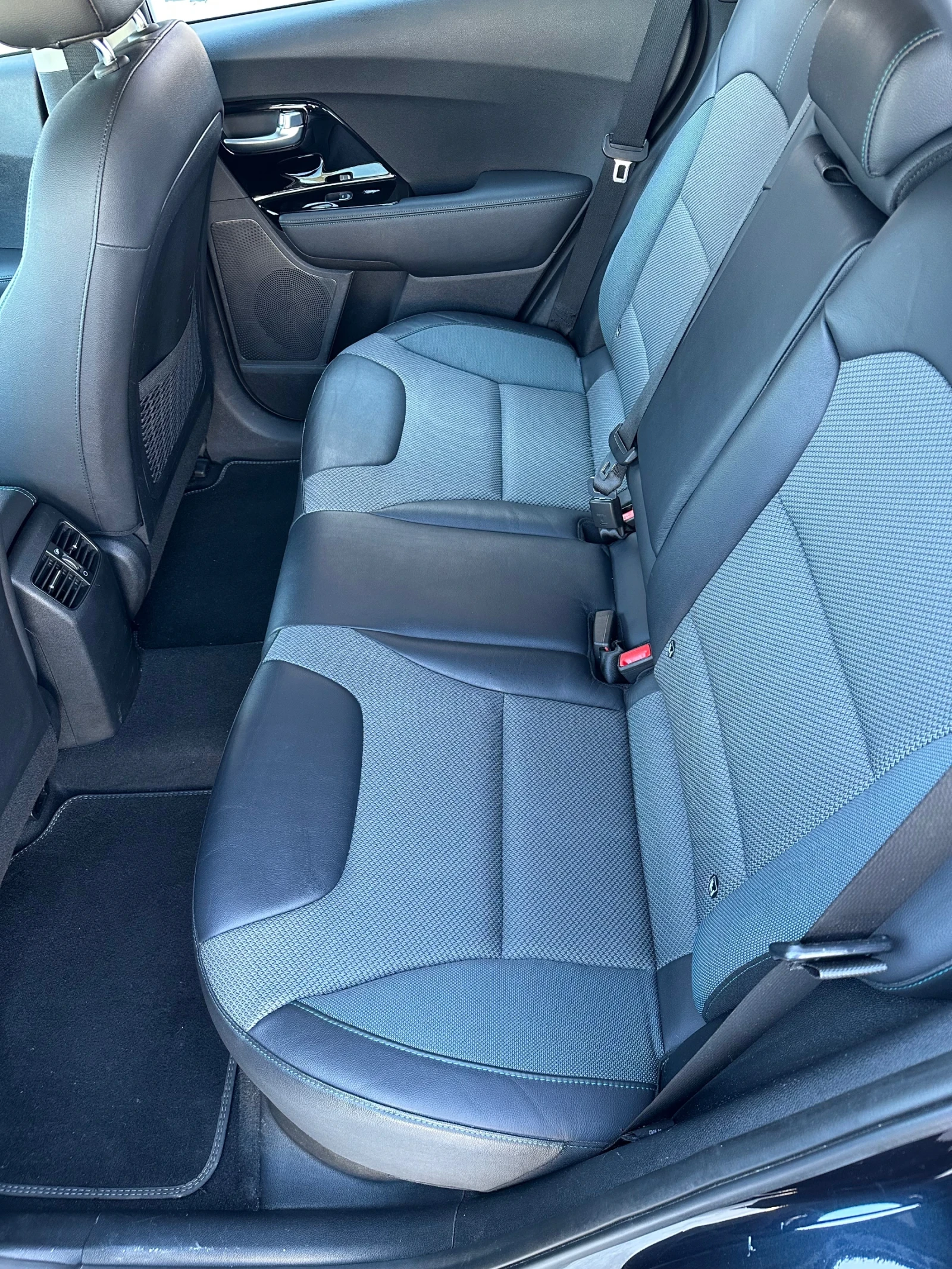 Kia Niro 64kw Active 100% SoH НАЛИЧНА , снимка 15 - Автомобили и джипове - 53957110