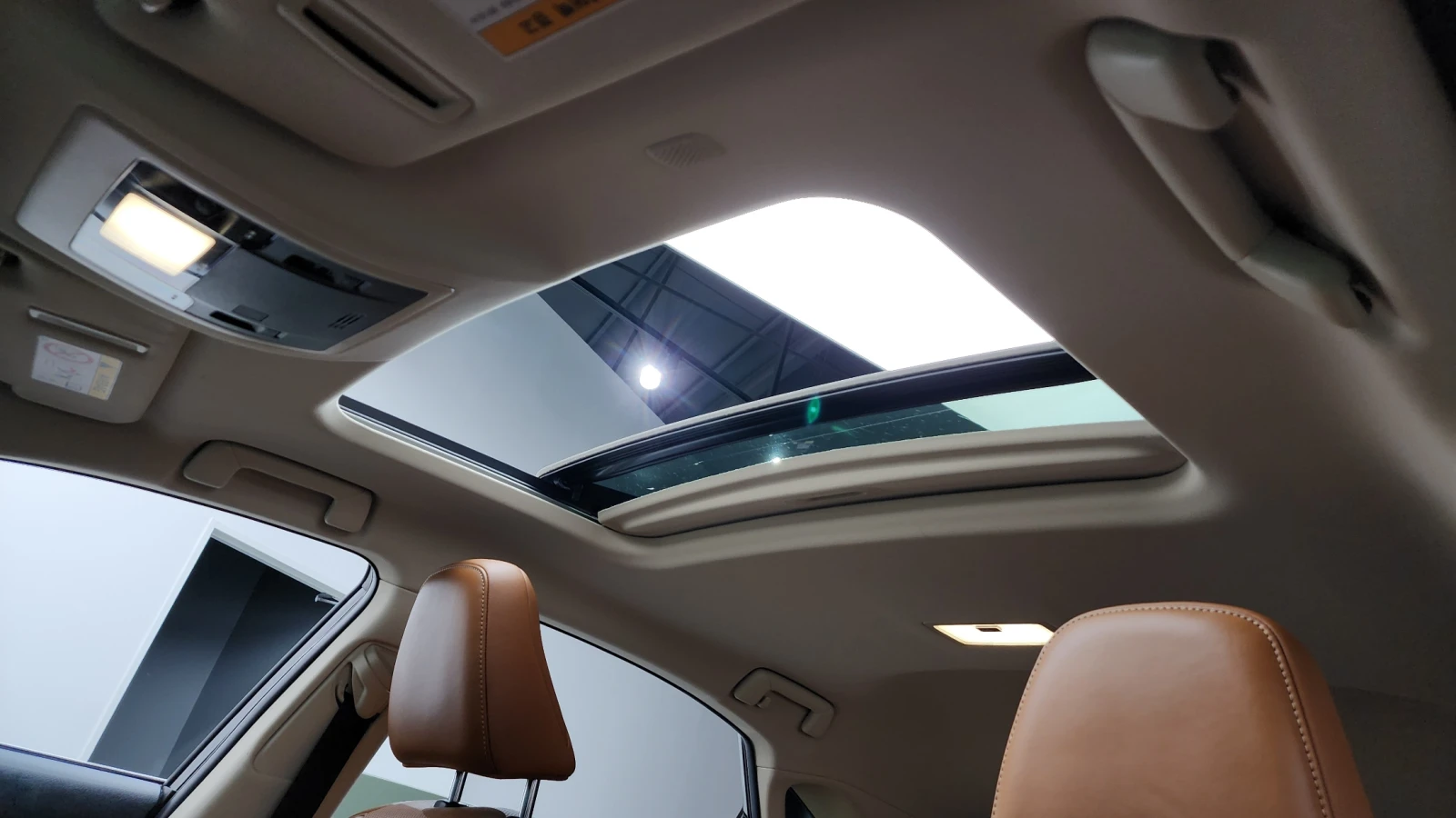 Lexus NX 300h Executive, снимка 13 - Автомобили и джипове - 54604317