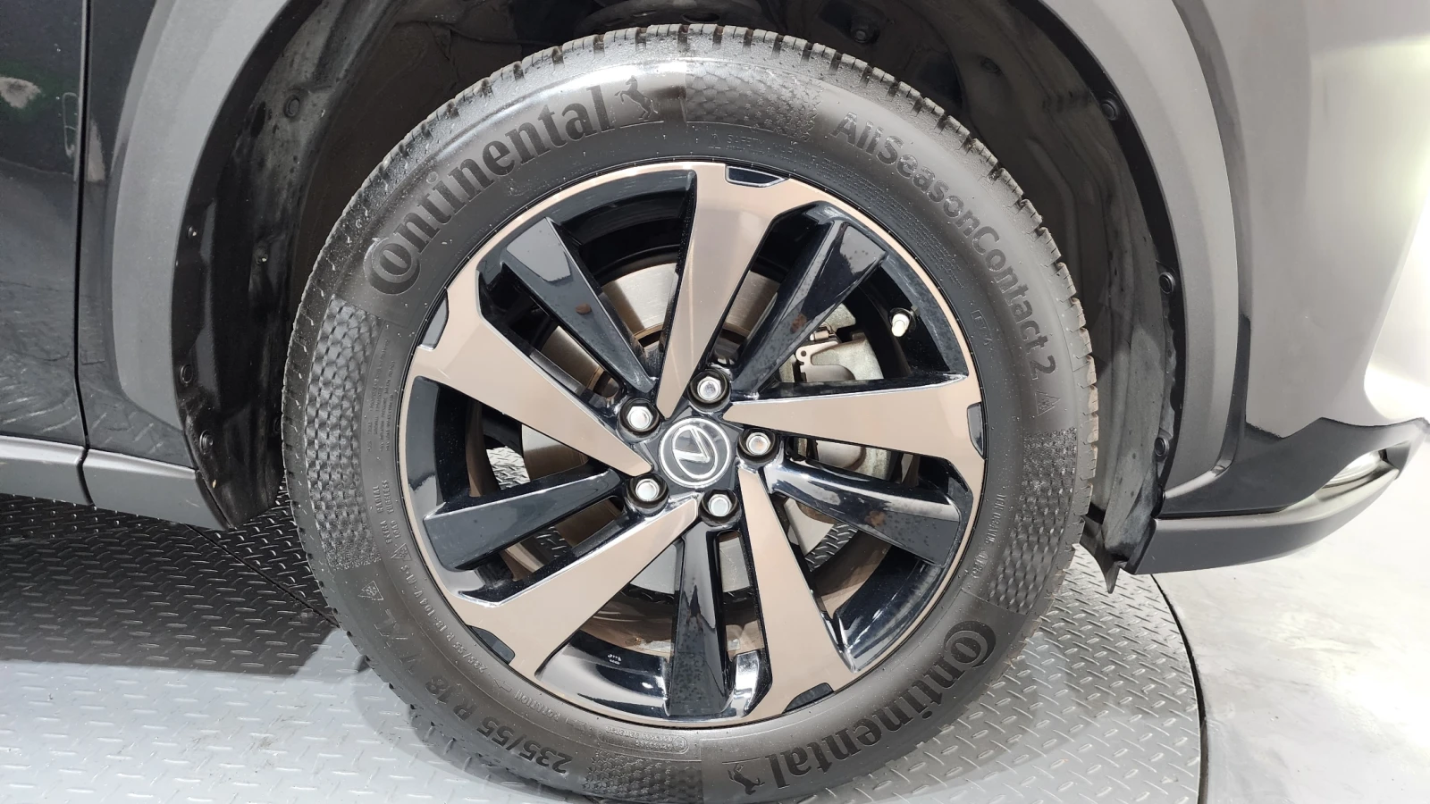 Lexus NX 300h Executive, снимка 15 - Автомобили и джипове - 54604317