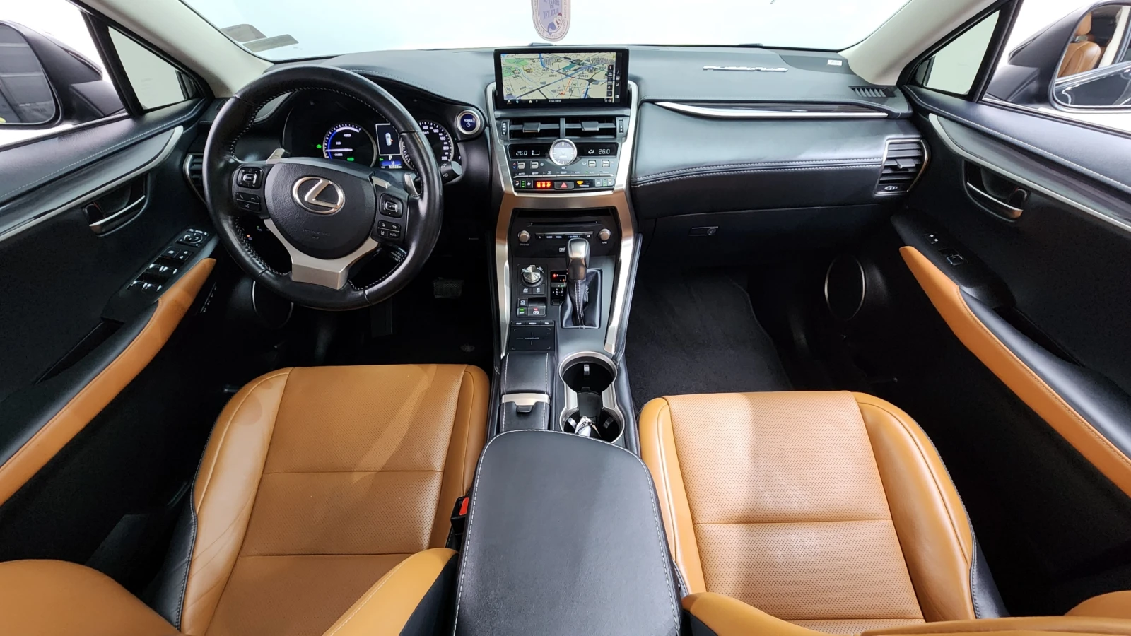 Lexus NX 300h Executive, снимка 6 - Автомобили и джипове - 54604317