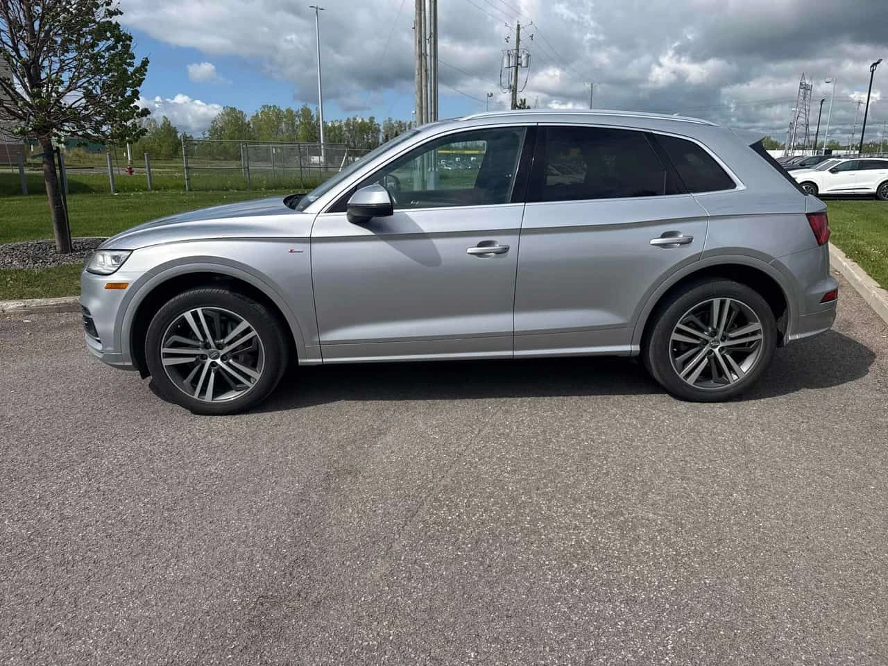Audi Q5 * Technik * DIS * DIGITAL * 360 * �������� | Mobile.bg � ����������� 2