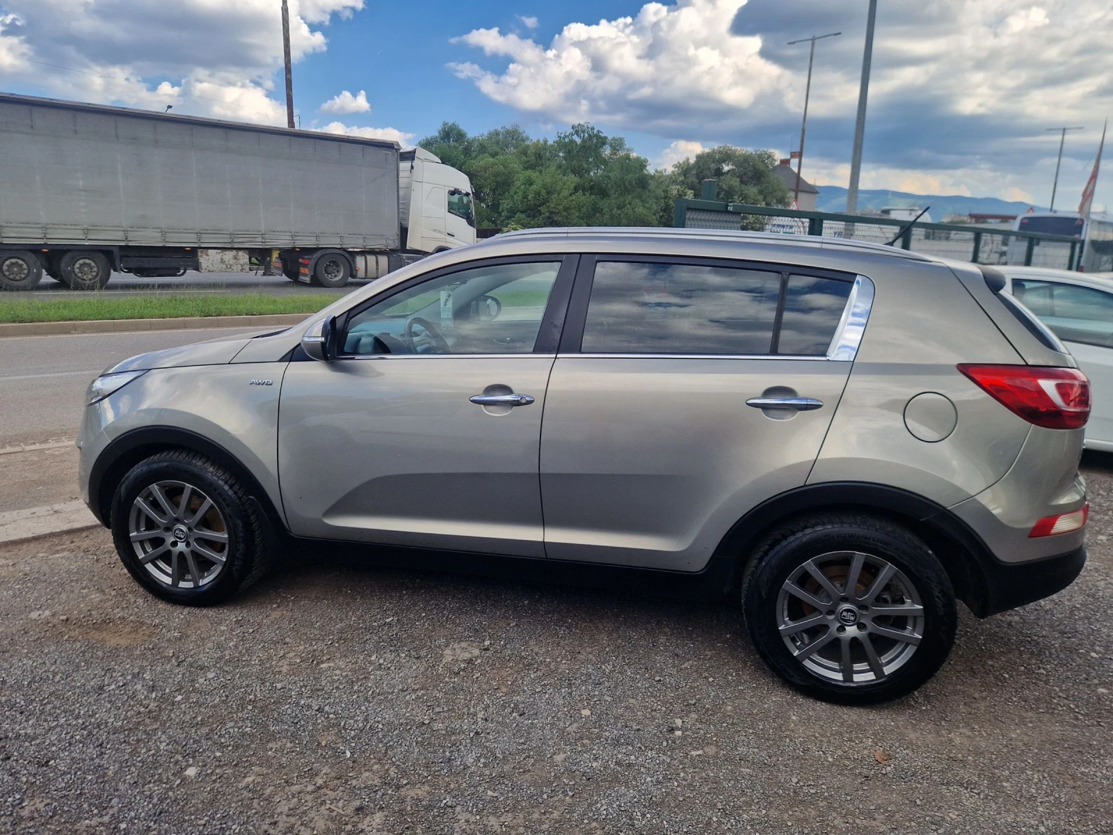 Kia Sportage 2.0CRDI 136HP.4X4 ITALIA, снимка 6 - Автомобили и джипове - 54747496