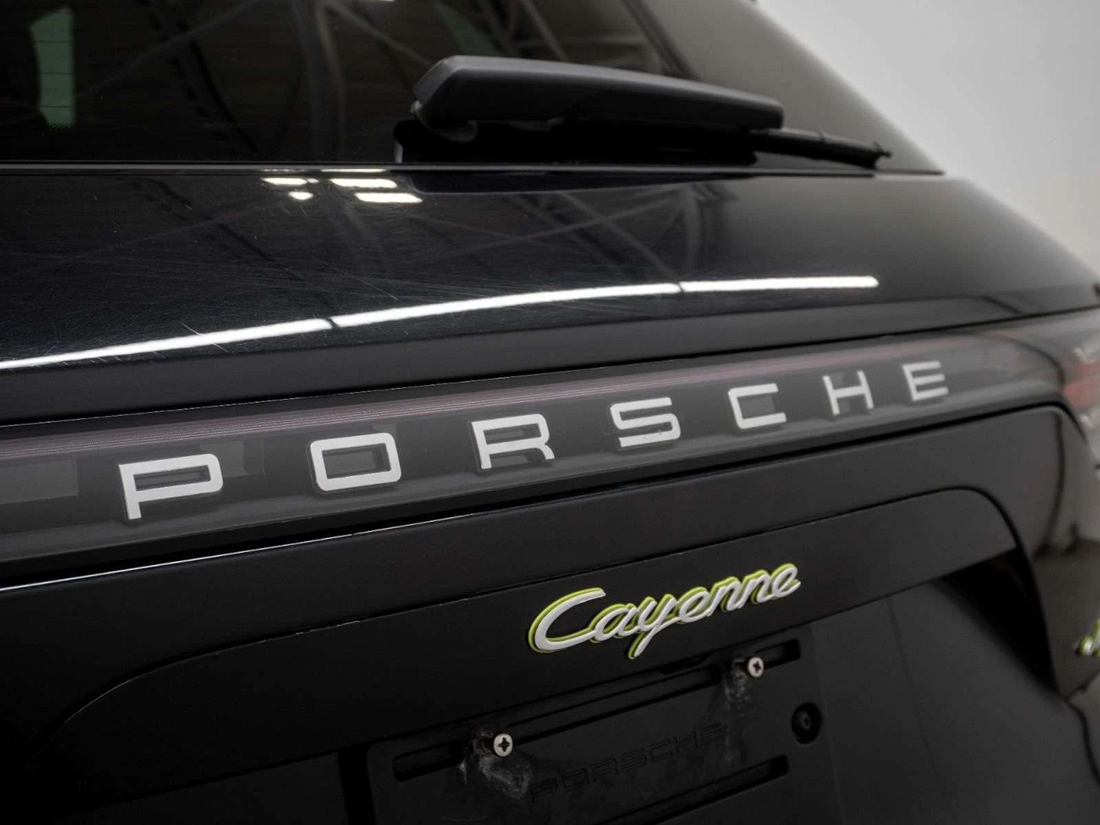 Porsche Cayenne E-Hybrid Xpel, Great Specs, Full, снимка 9 - Автомобили и джипове - 54805436