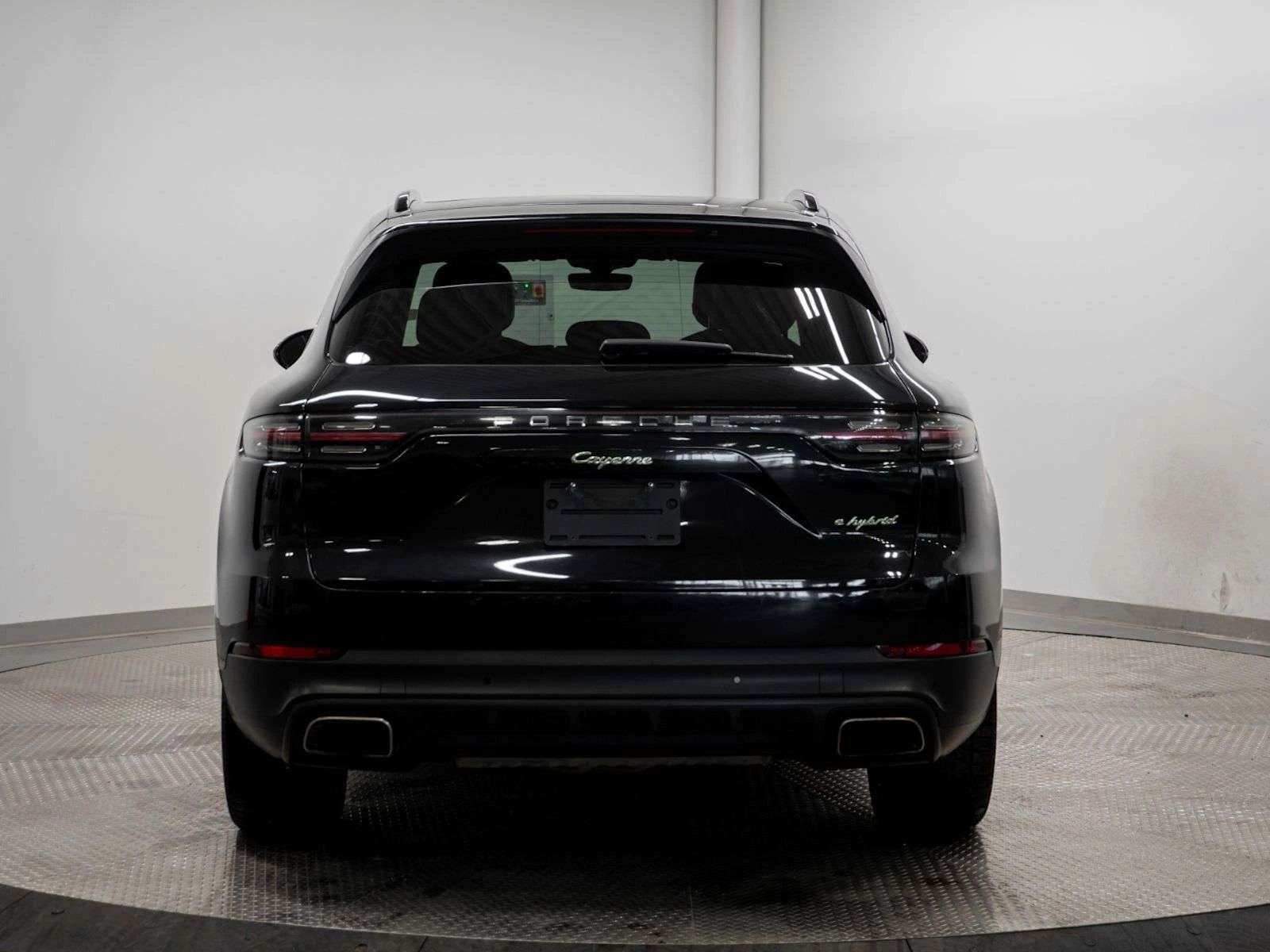 Porsche Cayenne E-Hybrid Xpel, Great Specs, Full, снимка 4 - Автомобили и джипове - 54805436