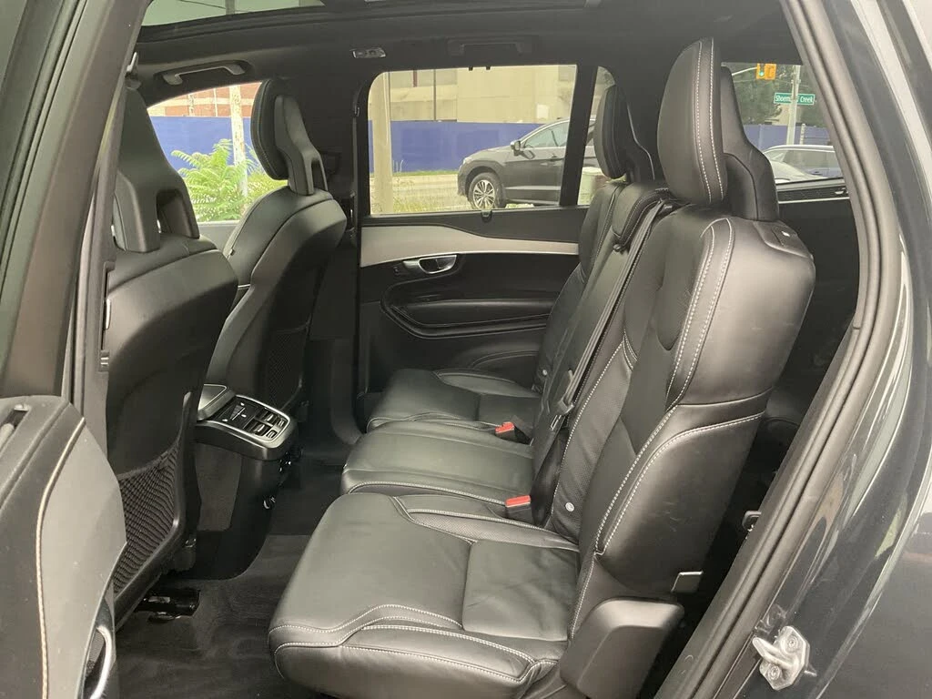 Volvo Xc90 T6* R-DESIGN* ХЕДЪП* ДИСТРОНИК* 360* КРАЙНА ЦЕНА, снимка 14 - Автомобили и джипове - 56256037