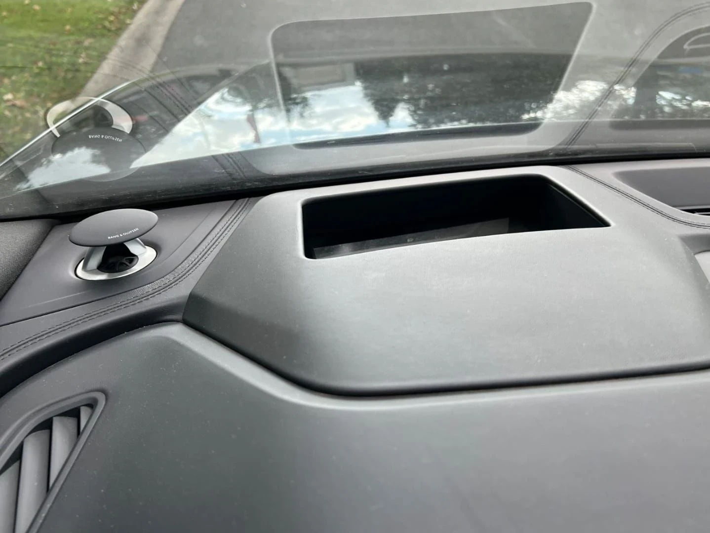 Audi RSQ8 Очакван Внос AUDI RS Q8 4.0 TFSI QUATTRO CERAMIC  , снимка 14 - Автомобили и джипове - 56259458