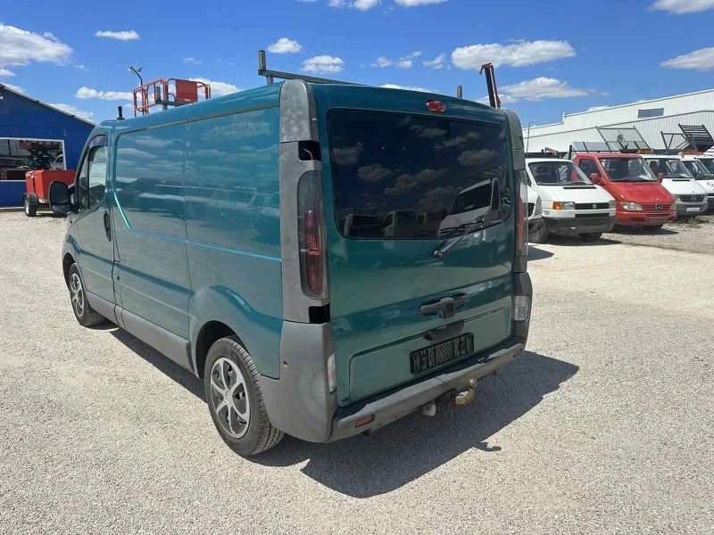 Opel Vivaro, снимка 7 - Бусове и автобуси - 41840044