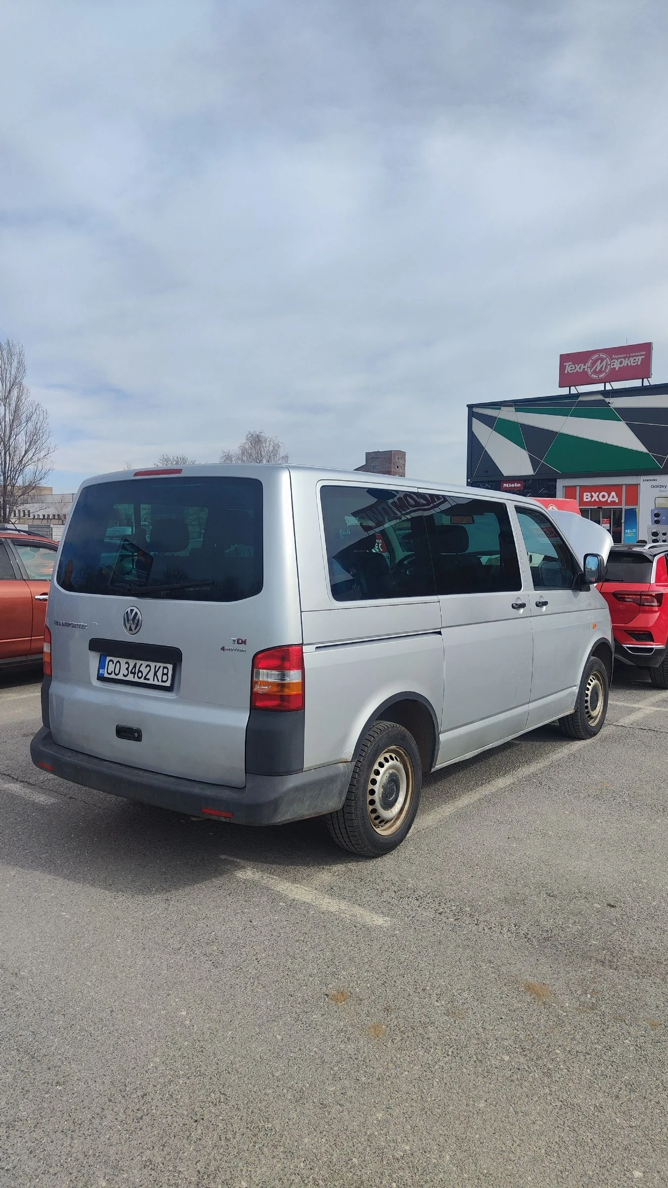 VW Transporter T5 4x4 TDI 131 коня 7+ 1 - изображение 4