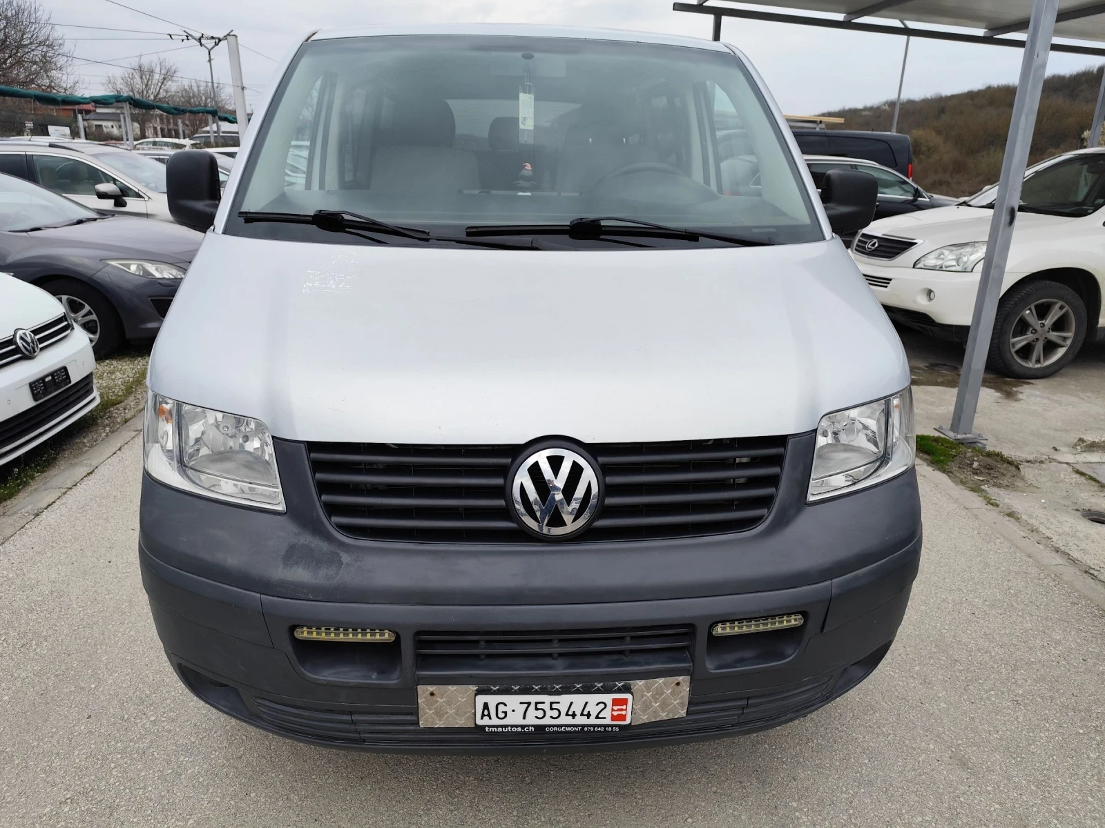 VW T5 2.5 4MOTION Швейцария , снимка 2 - Бусове и автобуси - 54058186
