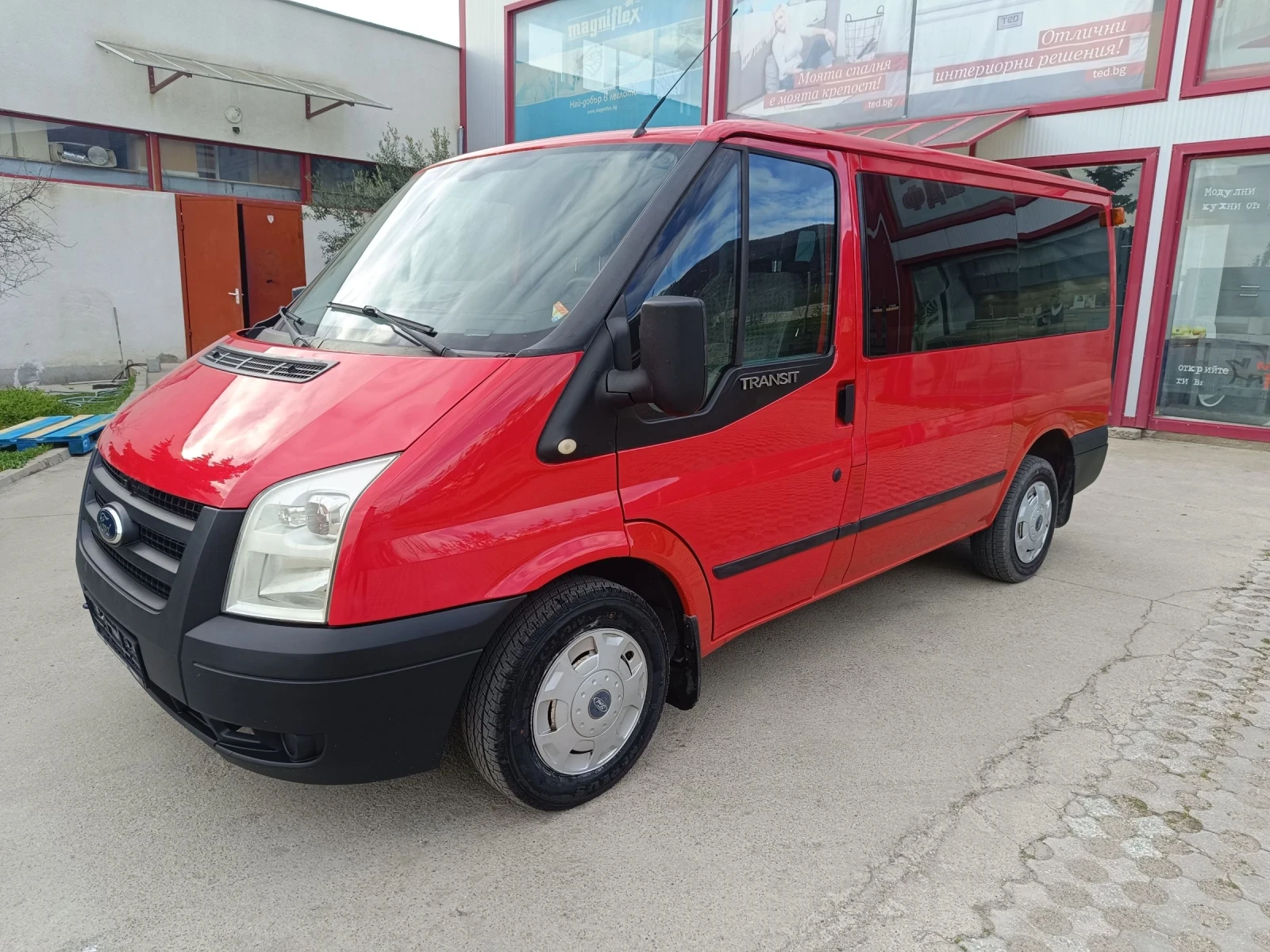 Ford Transit 9места КЛИМА 231000км.
