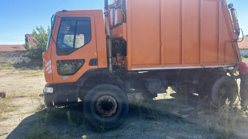 Renault Premium 270, снимка 6 - Камиони - 51530605