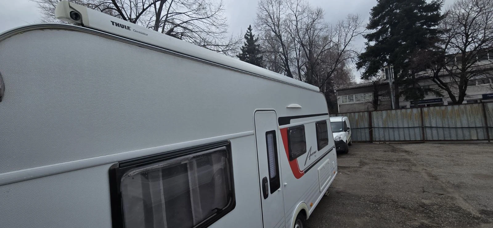 Каравана Burstner Averso 520 plus, снимка 7 - Каравани и кемпери - 54928825