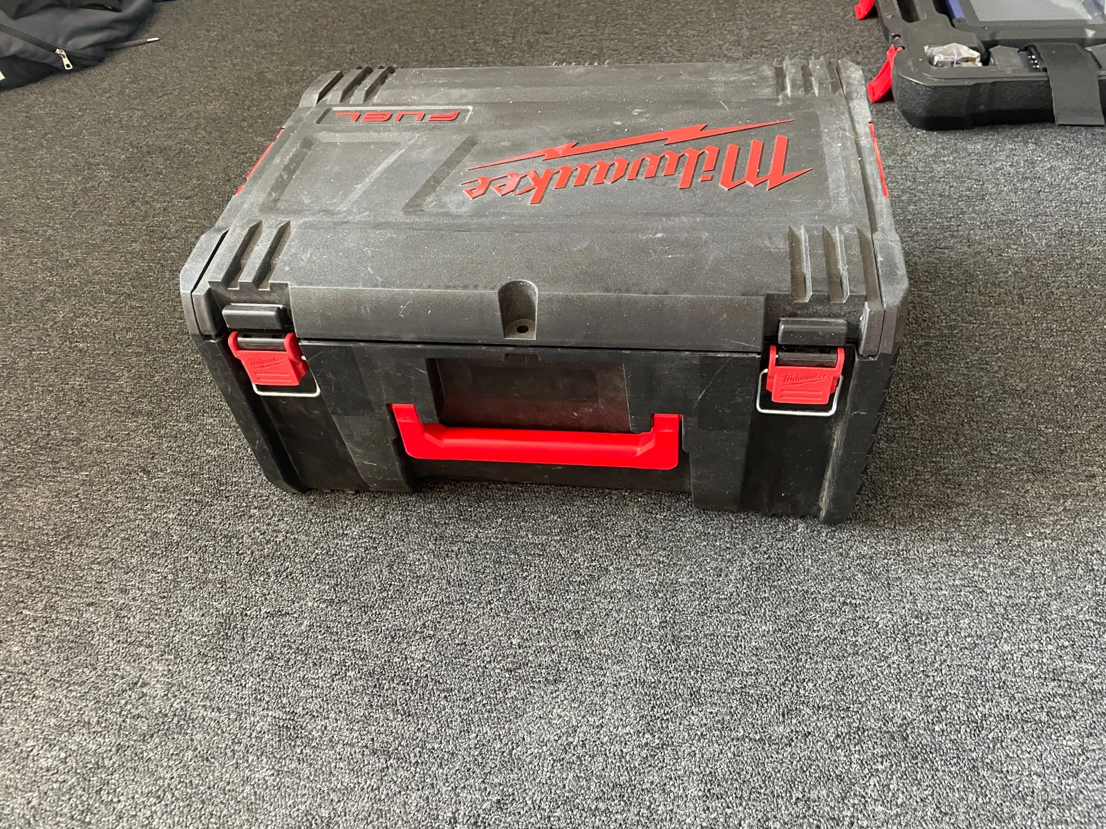 MILWAUKEE ������������ �������� ������ M18FAP180-502X 4933451550 MILWAUKEE | Mobile.bg � ����������� 2