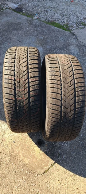 Гуми Зимни 275/45R20, снимка 1