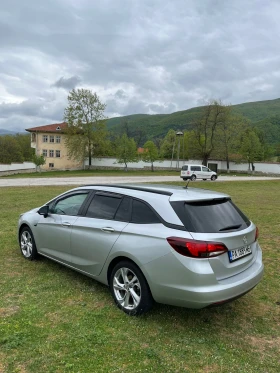 Opel Astra Sport Tourer, снимка 6