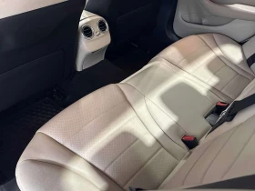 Mercedes-Benz C 300 * DISTRONIC* PANORAMA* , снимка 14