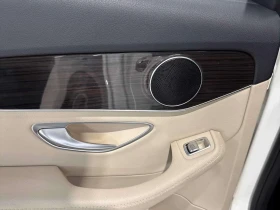 Mercedes-Benz C 300 * DISTRONIC* PANORAMA* , снимка 13