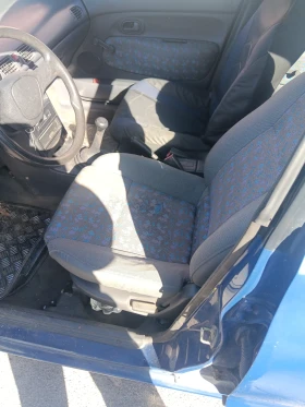 Mazda 121, снимка 5