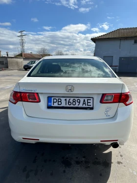 Honda Accord 2.0, 156 к.с, 2011 г., ГАЗ. инж., снимка 4