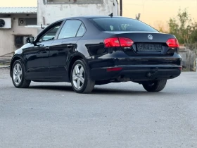 Обява за продажба на VW Jetta 1.6 TDI  ~12 600 лв. - изображение 6