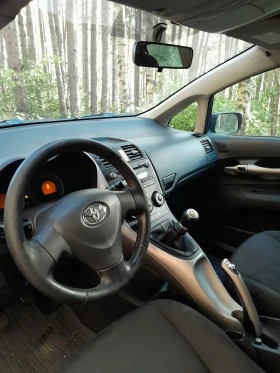 Обява за продажба на Toyota Auris 1.4 D4D ~6 300 лв. - изображение 6