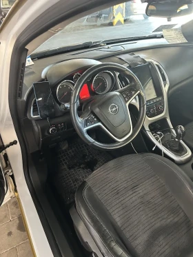 Обява за продажба на Opel Astra 1.6 CDTI ~10 000 лв. - изображение 2