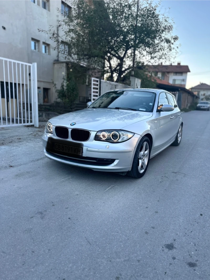 BMW 120 Обслужена, снимка 1 - Автомобили и джипове - 46701262