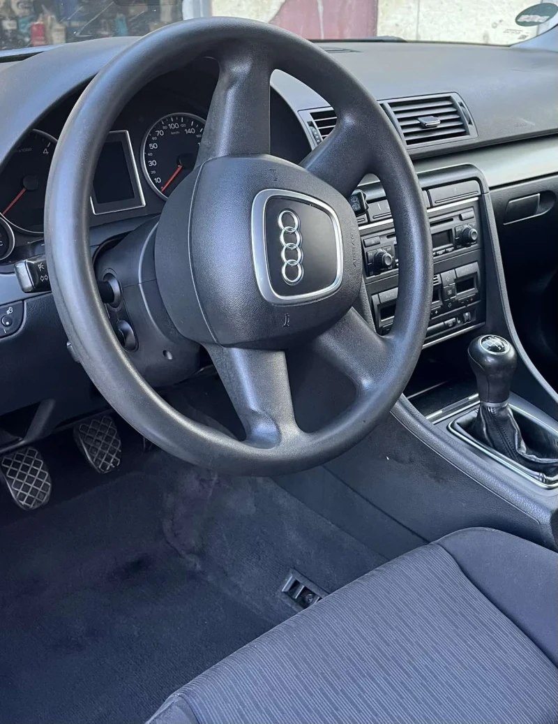 Audi A4 ПРОДАДЕНО!!!!!, снимка 14 - Автомобили и джипове - 47326749